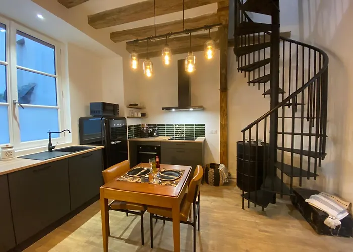 Apartamento L'oasis Angevine - Balneo, Sauna, Cinema & Parking *